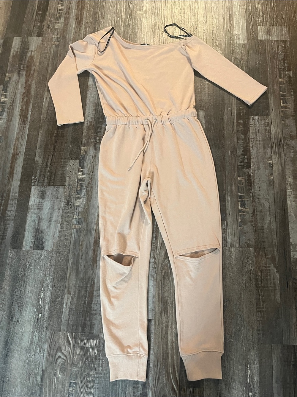 Missguided off the shoulder jumper